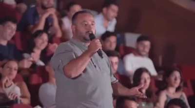 Oğuzhan Uğur'un konuğu olan Muharrem İnce'ye CHP'li bir izleyicinin sorduğu soru.