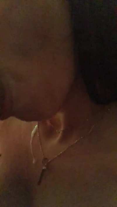 big titty queen recieves facial