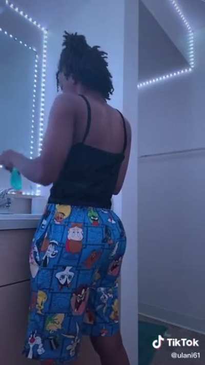 ulani - Video #5300