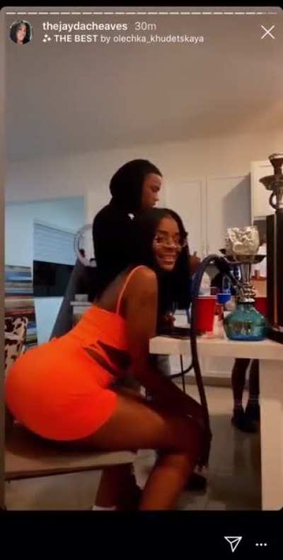 Jayda and her friend 🍑