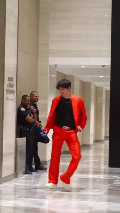 Cops get hit by, cops get struck by, a smooth criminal (source link in description)