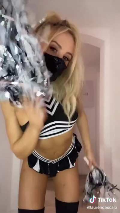 2020 Cheerleader