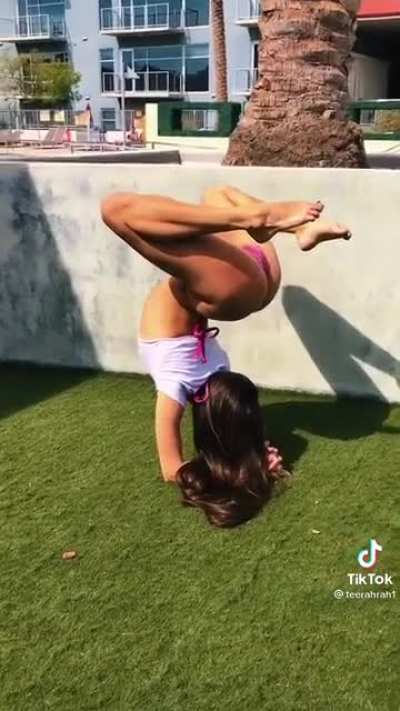 Head Down Ass Up