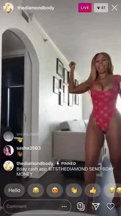 Ass fallin off the bone