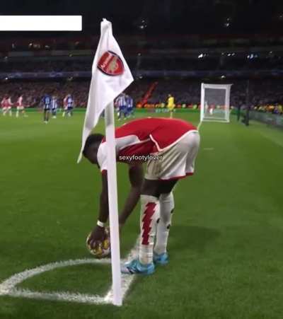 Bukayo Saka brieflines