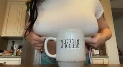 I though wearing black made everything look smaller&hellip; but this white made my titties look tiny !