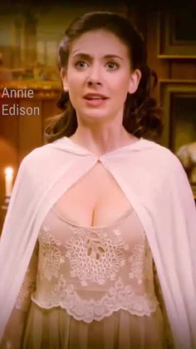 Alison talking about her nipple slip in the werewolf costume. She seems like she&rsquo;d free the nipple on purpose. Release the nipple slip cut!