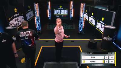 Fallon Sherrock match last night, best of 7, won 4-3 after 0-3 down, 11 dart leg, 90+ average, 4/6 doubles