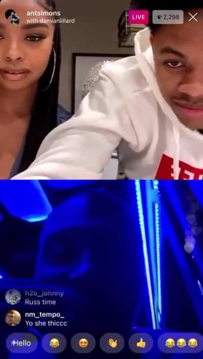 Anfernee Simons introducing his new girlfriend to Damian Lillard on IG Live: "I'm out here working out man, I'm tryna get better" Dame: "Aye you working out alright 😏"