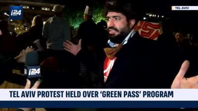 Israeli protester advocating against the 'Green Pass' program and defending the rights of unvaccinated persons: &laquo; the Nazi's were also "by the law!" &raquo;