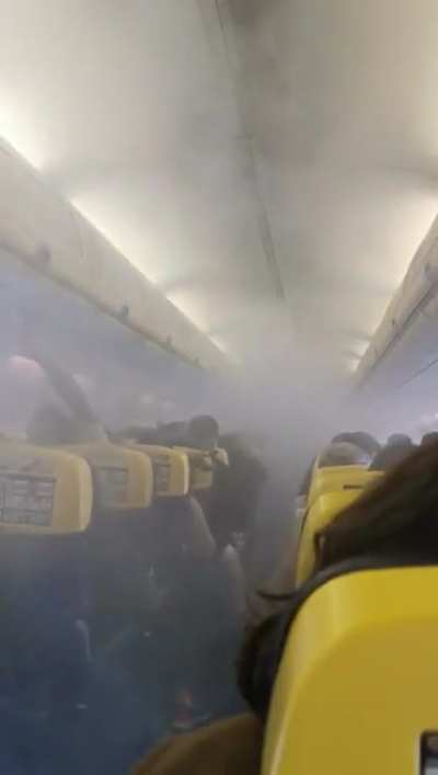Fire after takeoff Ryan Air