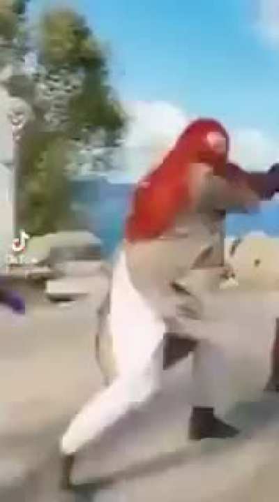 😞