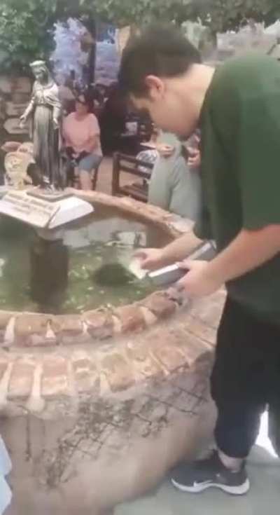 ....