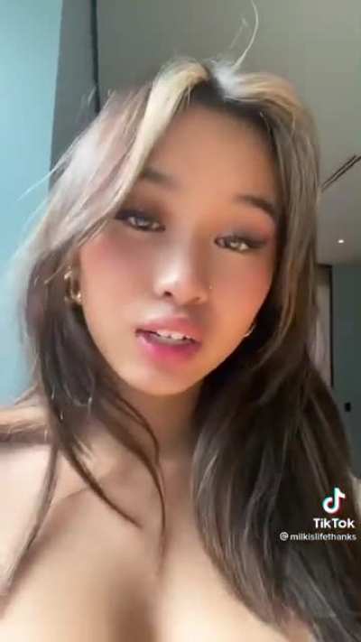 Asian with nice tits
