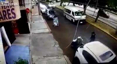 Wcgw trying to rob
