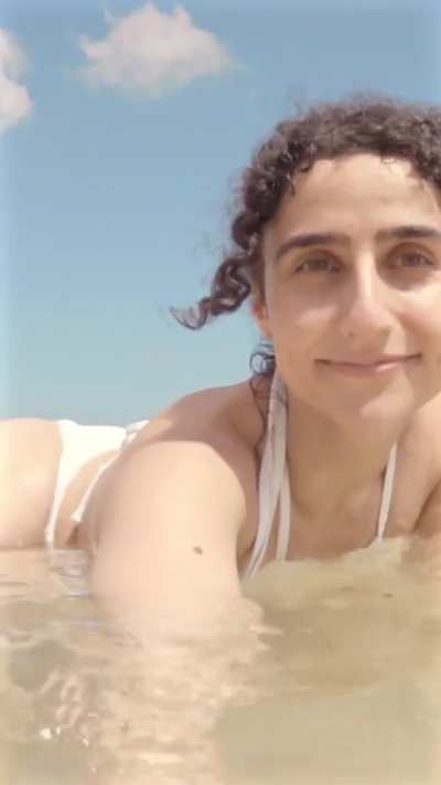 Annastayziaa&rsquo;s Thicc Ass At The Beach 🥵🌊🍑