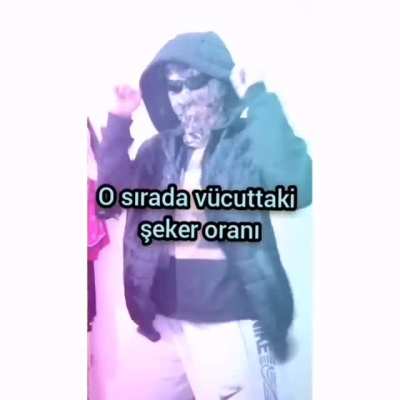 Abla onlar k&uuml;&ccedil;&uuml;k kalmış