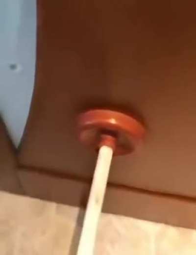 Acıtmış olmalı