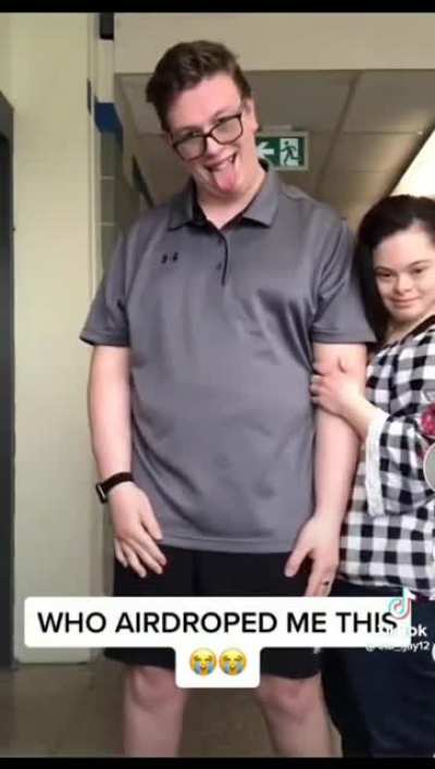 😐