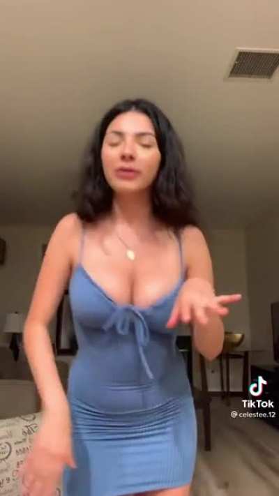 🍒🍒em tits🥵🥵🤤