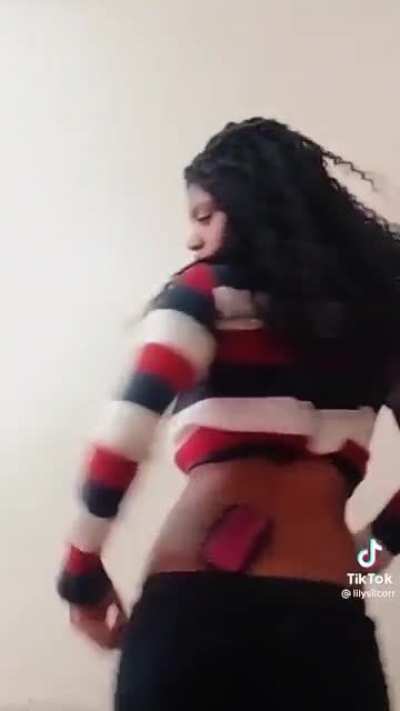 @LilySilcor