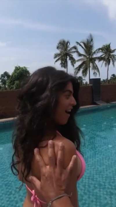 Shehnaz and her Treasury 🍑