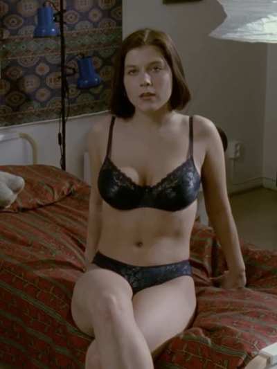 Marja Pyykk&ouml; in Kissan Kuolema (1994)