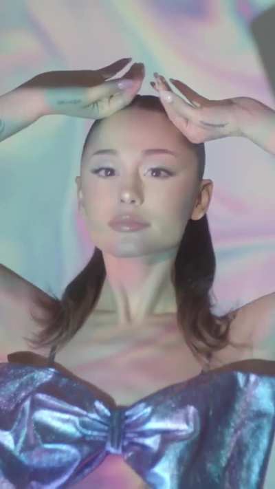Ariana Grande 
