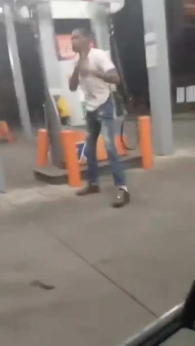 A shoplifter at the supermarket gets pinned down by the store clerk and beaten relentlessly with a metal bat