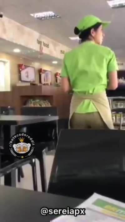 Algu&eacute;m chamou?