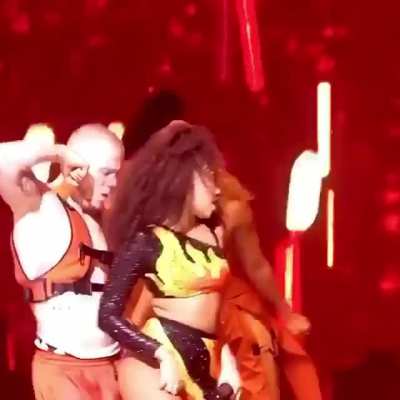 Leigh-Anne &amp;amp; a dancer