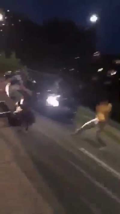 Drunk guy holds off multiple attackers