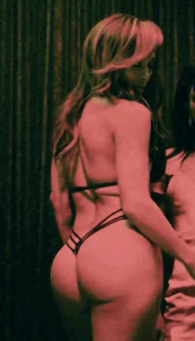 Jennifer Lopez
