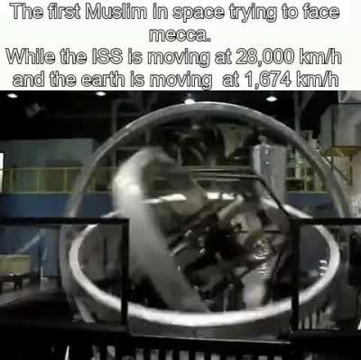 do they pray 5 times per earth day or ISS day?