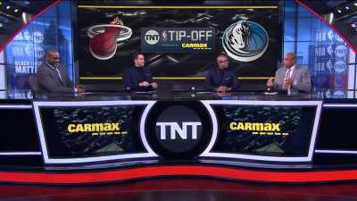 [Highlight] Charles Barkley: “I'm curious to watch Dallas tonight. Because Dallas, the way they're constructed, they need to make a trade, but I want to see if they get bеat-down tonight to confirm that.”