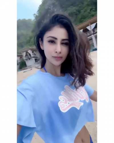 Naughtie Mouni