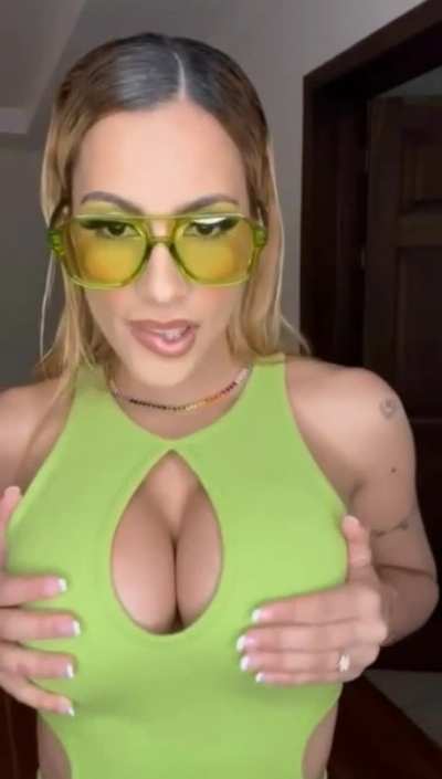 💦 Striptease time 💦