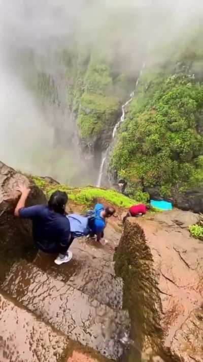 Imagine you live up there.