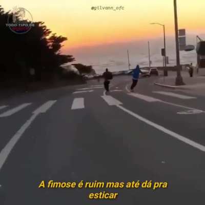 Esse v&iacute;deo e mais antigo que a rainha Elizabeth, mas v&ecirc; de novo ai arrombado