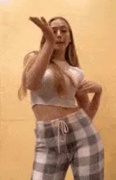 Moving like a pro🥰