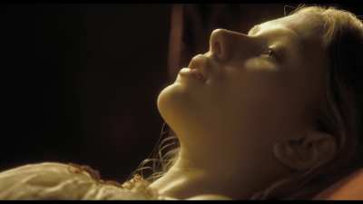 21 Years Old Scarlett Johansson with 38 year old. 17 year age gap in &lsquo;The other Boleyn girl&rsquo; (Part 1)