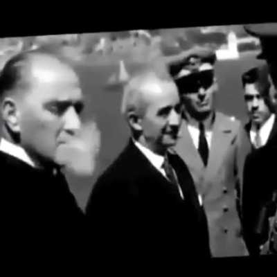 Herkes Paşam'ın en karizma fotosunu atıyor bende videosunu atıyorum.