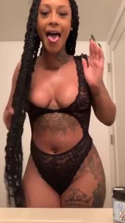 IG LIVE THONG SER THRU