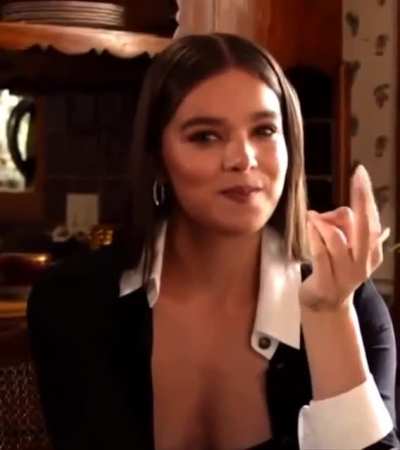 Hailee Steinfeld