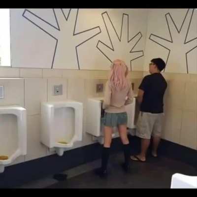 😊-&amp;gt;😳