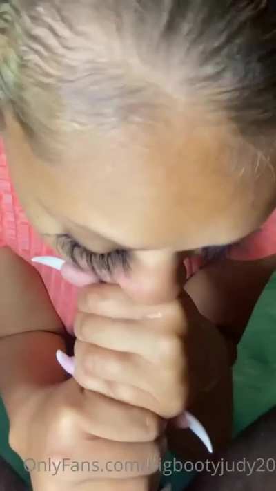 Cum in her mouth 👅💦