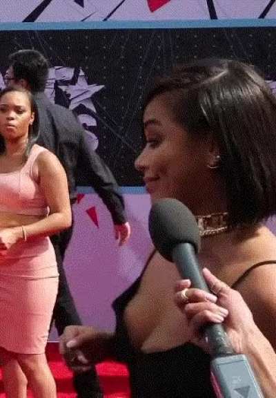 her breast 😩🥵