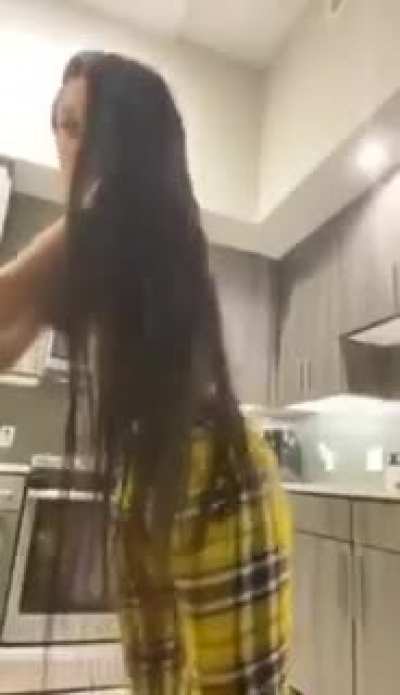 😲