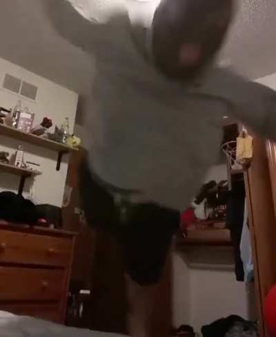 #kissingyourhomiesgoodnight