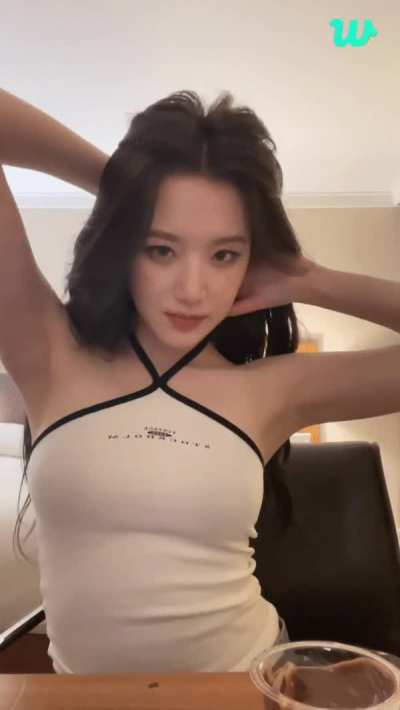 (G)-IDLE - Shuhua